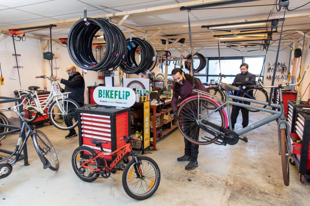 Werkplaats voor reparatie van BikeFlip fietsen.