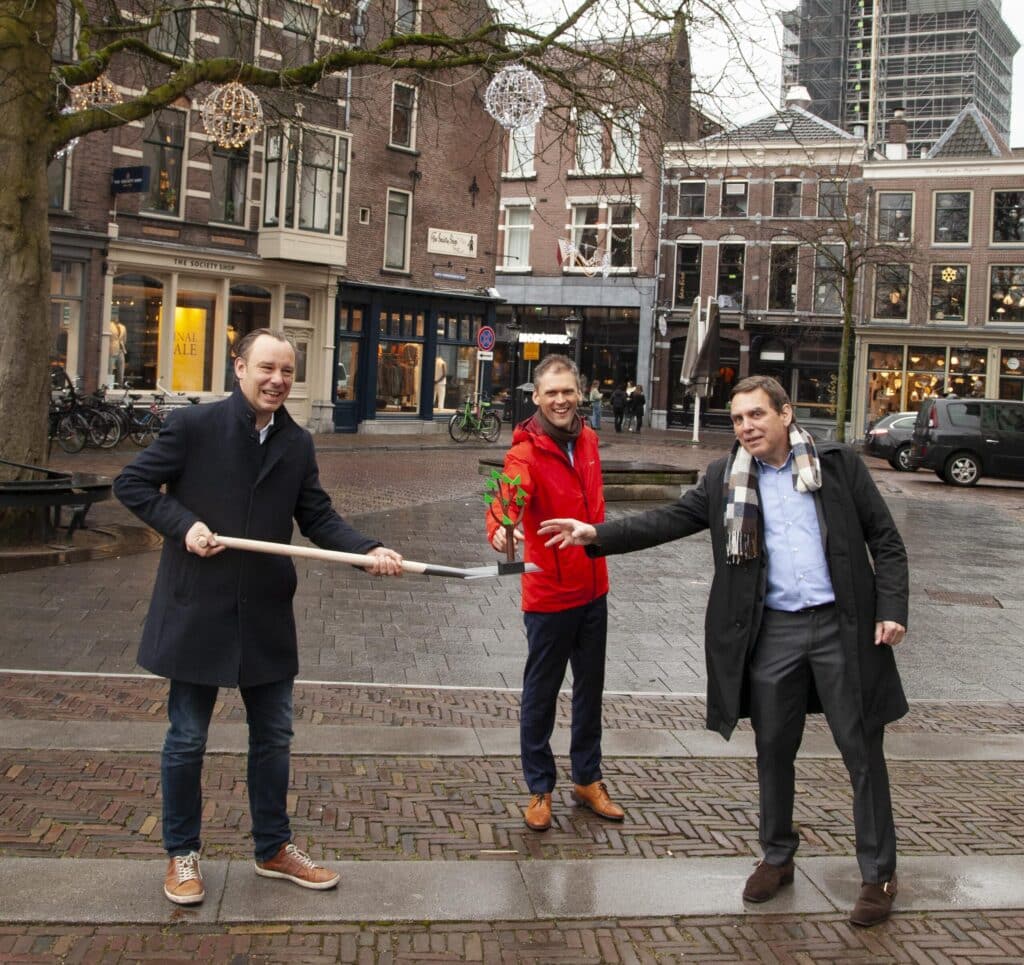 CART Tech uitreiking thombstone in het centrum van Utrecht.