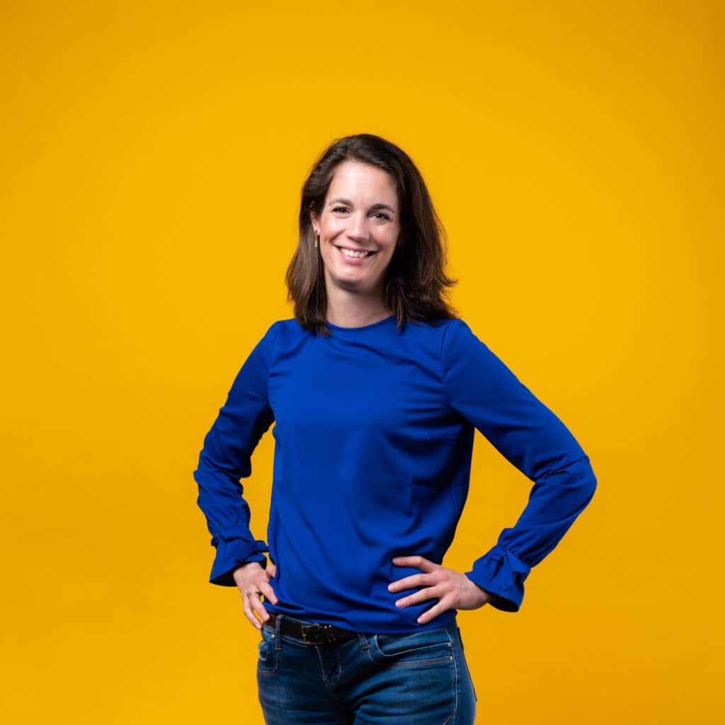 Portretfoto van projectmanager AI Hub Midden Nederland Frederique Zonnevylle