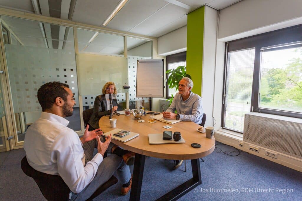 i+solutions: vanuit Utrecht voor de patiënt in Afrika