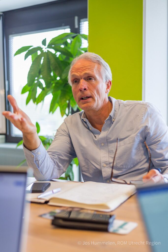 i+solutions: vanuit Utrecht voor de patiënt in Afrika